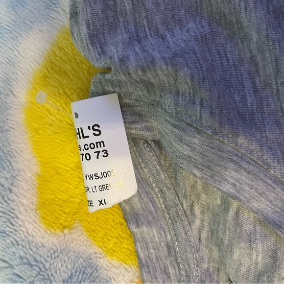 Dumbo Disney Tshirt size xl juniors NWT - Picture 4 of 5